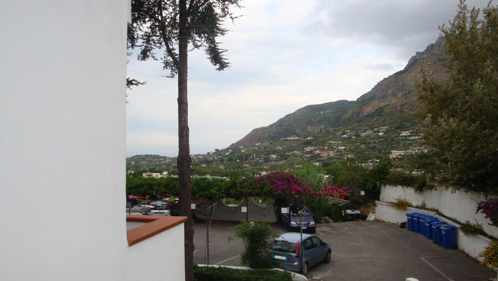 Ischia Uno Residence Forio  Exterior photo